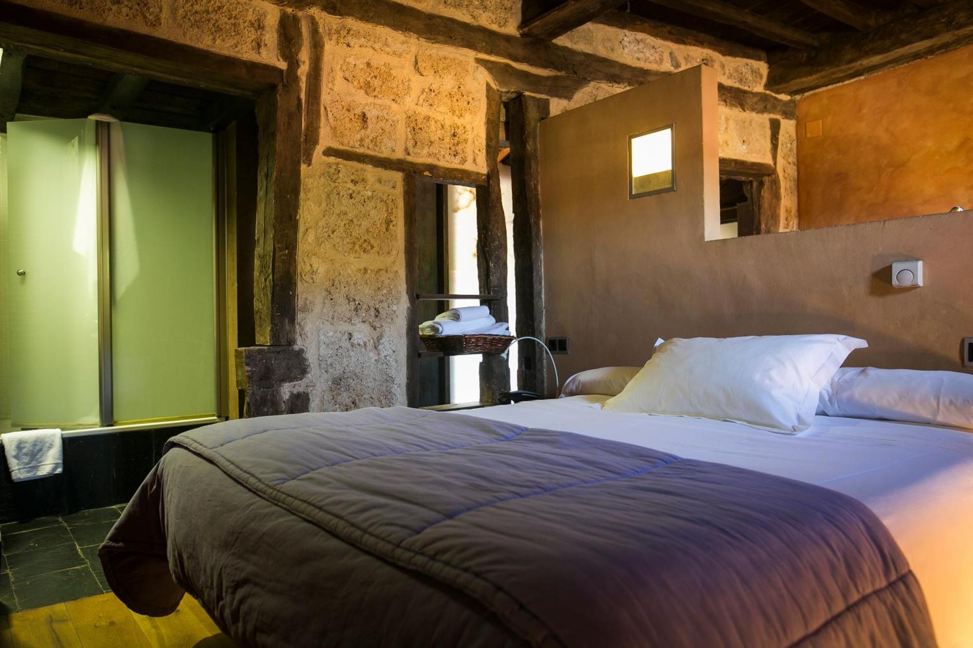 Hotel Boutique El Convento De Mave Santa María de Mave Esterno foto