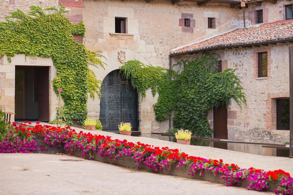 Hotel Boutique El Convento De Mave Santa María de Mave Esterno foto